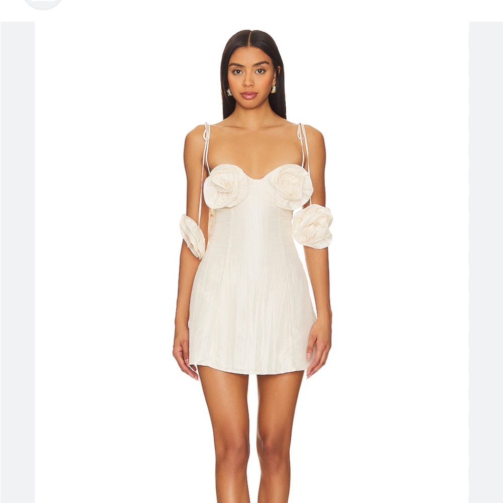 Elegant White Mini Dress with Floral Accents
